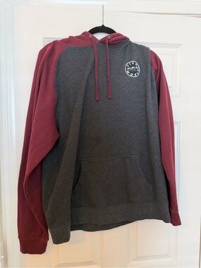 Men's Two-Tone Charcoal & Maroon Pullover Hoodie - Casual Layering